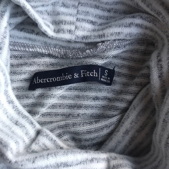 Abercrombie long sleeve striped turtleneck - Picture 3 of 7